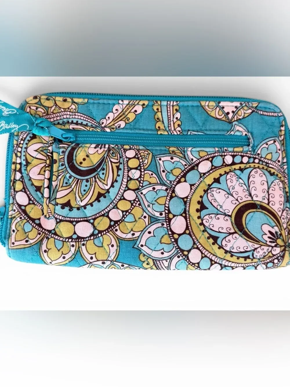 Vera Bradley stylish turquoise